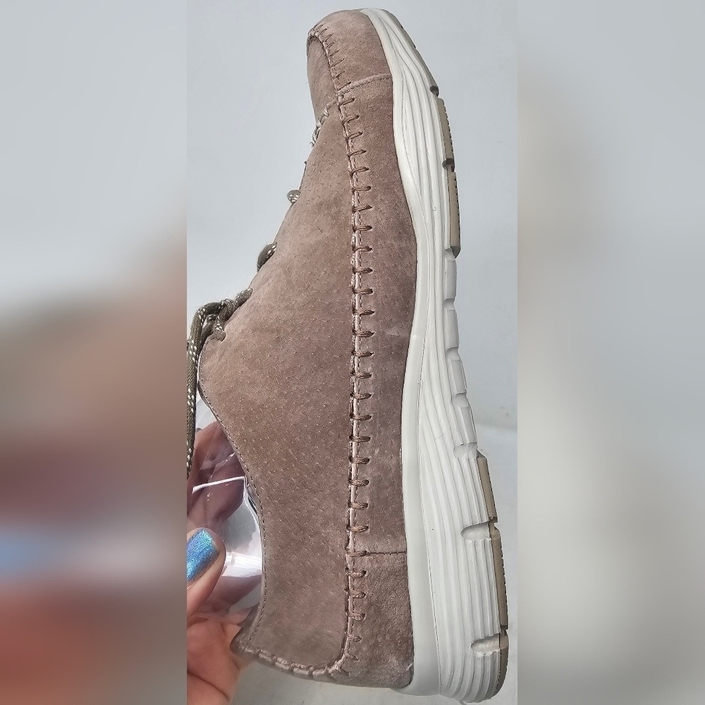 Skechers Women's Seager Prospect  Whipstitched Leather Memory Foam Sneaker Sz 10 - Picture 7 of 11